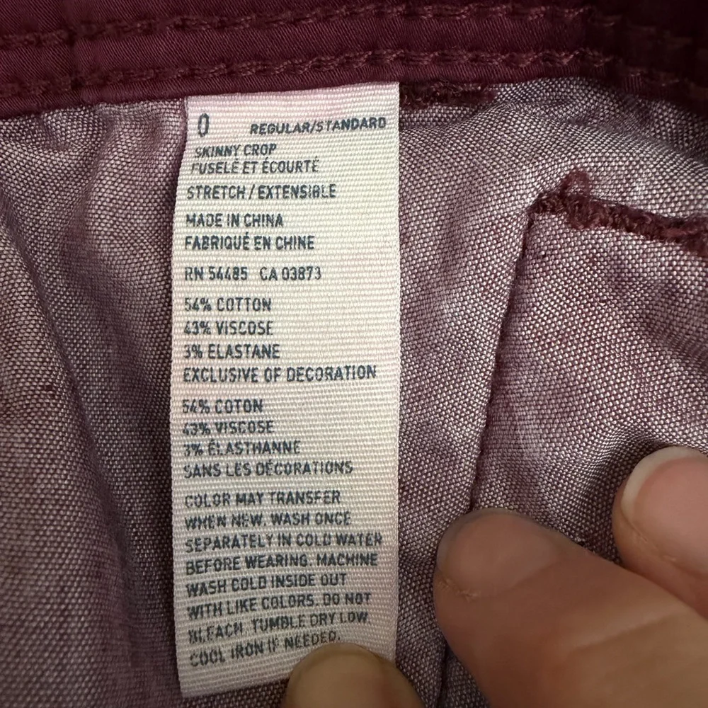 American Eagle Skinny Crop Pants Burgundy Size 0 (26” Waist)